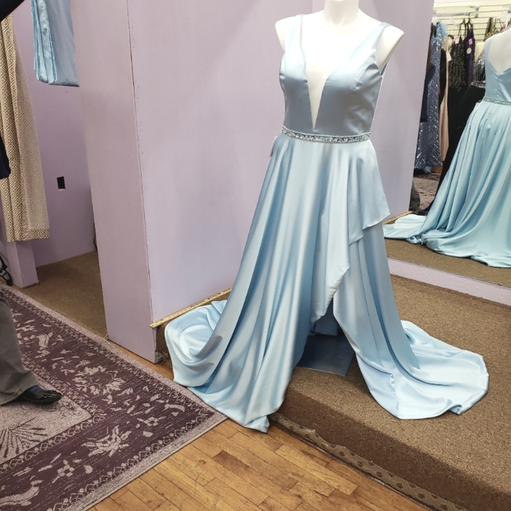 Glow Formal Light Blue Dress Size 12